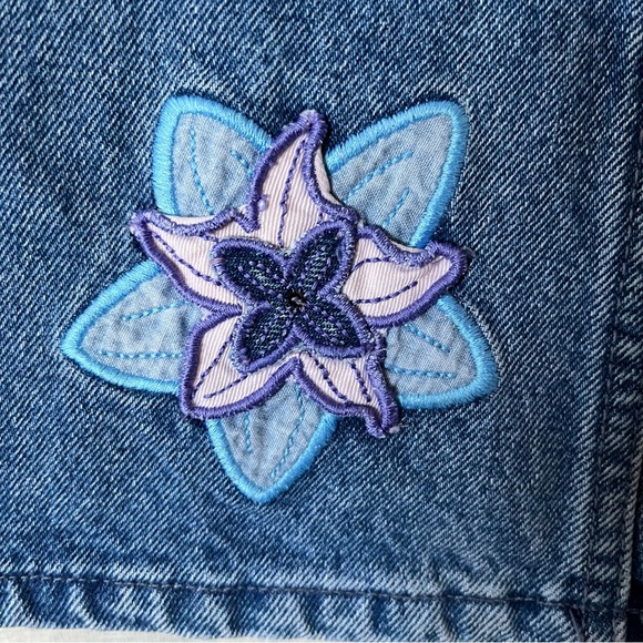GAP Factory Store Vintage Appliqué Floral Flare Jeans - 8 - Picture 7 of 11